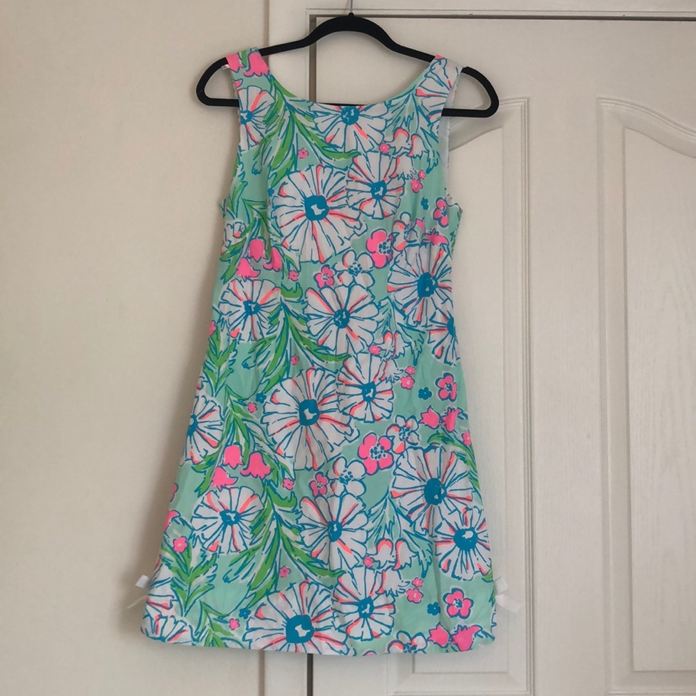 Lilly Pulitzer shift dress size six